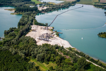 Vue aérienne de Hardtsee avec Kieswerk Philipp & Co. GmbH & Co. KG à le quartier Huttenheim in Philippsburg dans le département Bade-Wurtemberg, Allemagne