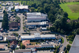Vue aérienne de Frey Metal Construction à le quartier Minderslachen in Kandel dans le département Rhénanie-Palatinat, Allemagne