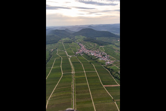 Vue oblique de Ranschbach dans le département Rhénanie-Palatinat, Allemagne