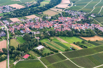 Quartier Heuchelheim in Heuchelheim-Klingen dans le département Rhénanie-Palatinat, Allemagne depuis l'avion