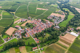 Enregistrement par drone de Quartier Klingen in Heuchelheim-Klingen dans le département Rhénanie-Palatinat, Allemagne