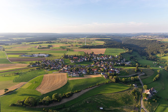 Vue aérienne de Quartier Römlinsdorf in Alpirsbach dans le département Bade-Wurtemberg, Allemagne