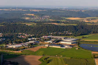Vue aérienne de SuperAlloy Manufaktur GmbH, REMONDIS Industrie Service GmbH & Co. KG Branche Loßburg, GROHE Technology GmbH, Holzbau Springmann GmbH - One.Everything.Clean., Dobergo GmbH & Co. KG à le quartier Betzweiler in Loßburg dans le département Bade-Wurtemberg, Allemagne