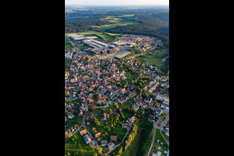 Photographie aérienne de Vue de la ville du centre-ville à Loßburg dans le département Bade-Wurtemberg, Allemagne