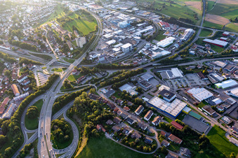 Vue aérienne de Zone industrielle à Freudenstadt dans le département Bade-Wurtemberg, Allemagne