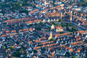 Photographie aérienne de Le plus grand marché d'Allemagne à Freudenstadt dans le département Bade-Wurtemberg, Allemagne