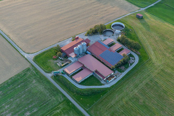 Vue aérienne de Waldhof à Bösingen dans le département Bade-Wurtemberg, Allemagne