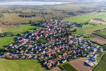 Vue oblique de Alleshausen dans le département Bade-Wurtemberg, Allemagne