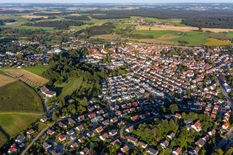 Vue aérienne de Du sud-ouest à Aulendorf dans le département Bade-Wurtemberg, Allemagne