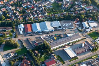 Vue aérienne de Zone industrielle et implantation d'entreprise avec Alu-Line Metallbearbeitungsgesellschaft mbH à Bad Saulgau dans le département Bade-Wurtemberg, Allemagne
