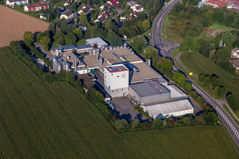 Vue aérienne de Locaux de l'usine de la laiterie Dairyfood GmbH à Riedlingen dans le département Bade-Wurtemberg, Allemagne
