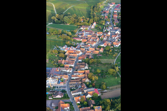 Vue aérienne de Maison de vins Geiger à Dierbach dans le département Rhénanie-Palatinat, Allemagne