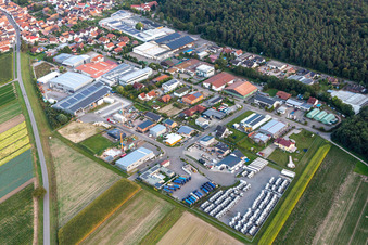 Vue aérienne de Zone industrielle de Gereutäcker à Hatzenbühl dans le département Rhénanie-Palatinat, Allemagne