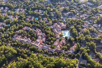 Vue aérienne de Hôtel Domaine de Fayence à Fayence dans le département Var, France