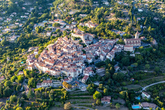 Callian dans le département Var, France du point de vue du drone