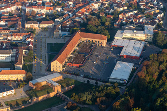 Vue aérienne de Ancienne caserne municipale FMZ à Germersheim dans le département Rhénanie-Palatinat, Allemagne