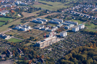 Vue aérienne de Parc technologique Karlsruhe du sud-ouest à le quartier Rintheim in Karlsruhe dans le département Bade-Wurtemberg, Allemagne