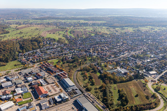 Vue aérienne de Quartier Langensteinbach in Karlsbad dans le département Bade-Wurtemberg, Allemagne