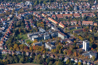 Vue aérienne de Hôpital des Diaconesses Karlsruhe-Rüppurr à le quartier Rüppurr in Karlsruhe dans le département Bade-Wurtemberg, Allemagne