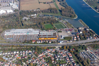 Vue aérienne de Centre Maximilien à le quartier Maximiliansau in Wörth am Rhein dans le département Rhénanie-Palatinat, Allemagne