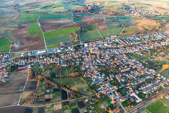 Vue aérienne de Verrou à bosse à Steinfeld dans le département Rhénanie-Palatinat, Allemagne