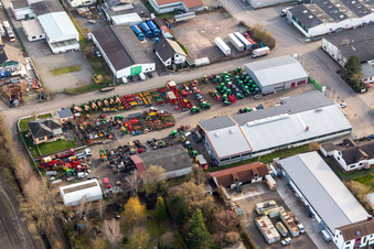 Vue aérienne de Machines agricoles Petri & Fils à le quartier Dannstadt in Dannstadt-Schauernheim dans le département Rhénanie-Palatinat, Allemagne