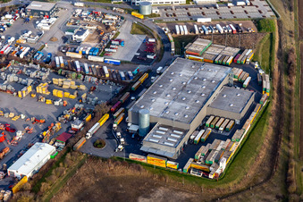 Vue aérienne de Nothegger intermodal GmbH à le quartier Roxheim in Bobenheim-Roxheim dans le département Rhénanie-Palatinat, Allemagne