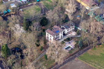 Vue oblique de Domaine de Petersau à le quartier Mörsch in Frankenthal dans le département Rhénanie-Palatinat, Allemagne