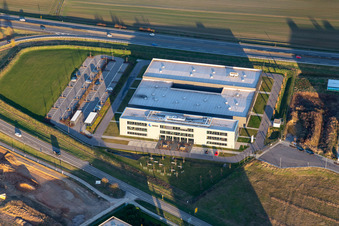 Vue aérienne de Eizo à Rülzheim dans le département Rhénanie-Palatinat, Allemagne