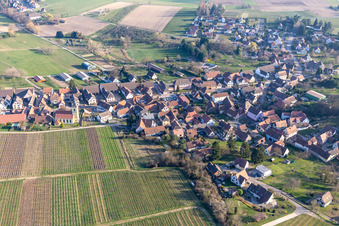 Rott dans le département Bas Rhin, France d'un drone