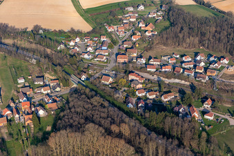 Vue aérienne de Schneeckenberg à Riedseltz dans le département Bas Rhin, France