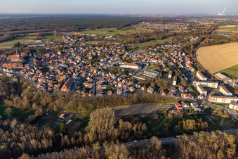 Vue aérienne de Lauterbourg dans le département Bas Rhin, France