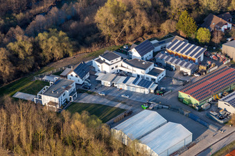 Vue aérienne de Service de pneus Gebhart à Neuburg am Rhein dans le département Rhénanie-Palatinat, Allemagne