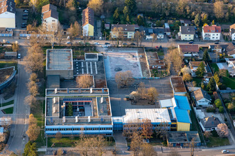 Vue aérienne de Realschule plus Kandel à Kandel dans le département Rhénanie-Palatinat, Allemagne