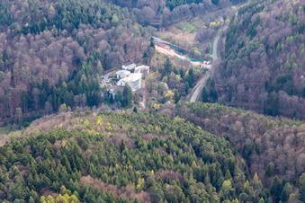 Clinique du parc Celenus à Bad Bergzabern dans le département Rhénanie-Palatinat, Allemagne d'en haut