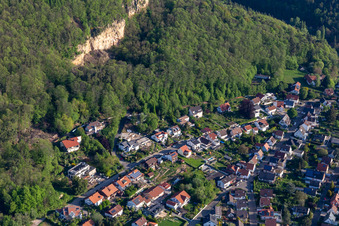 Vue d'oiseau de Frankweiler dans le département Rhénanie-Palatinat, Allemagne