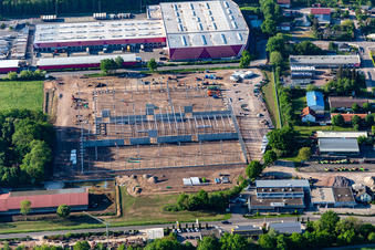 Vue aérienne de Chantier de construction du centre logistique de Hornbach Essingen à le quartier Dreihof in Essingen dans le département Rhénanie-Palatinat, Allemagne