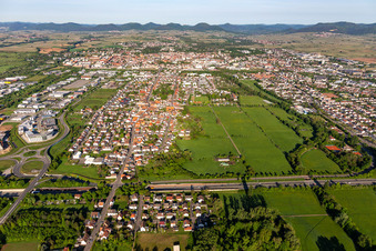 Quartier Queichheim in Landau in der Pfalz dans le département Rhénanie-Palatinat, Allemagne vue d'en haut