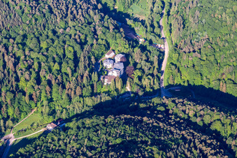 Vue aérienne de Celenus Parkklinik GmbH à Bad Bergzabern dans le département Rhénanie-Palatinat, Allemagne