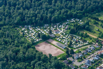 Vue aérienne de Amis du camping Bergwiesen Malsch eV Siegfried Heid à le quartier Waldprechtsweier in Malsch dans le département Bade-Wurtemberg, Allemagne