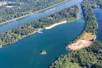 Vue aérienne de Canal d'or à Steinmauern dans le département Bade-Wurtemberg, Allemagne