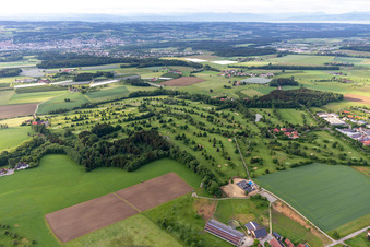 Vue aérienne de Terrain de golf Ravensburg à le quartier Schmalegg in Ravensburg dans le département Bade-Wurtemberg, Allemagne