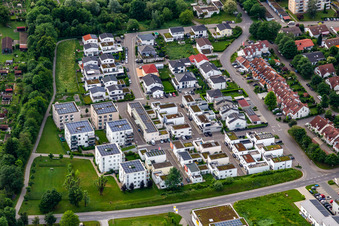 Vue aérienne de Burach, Kuenstr à Weingarten bei Ravensburg dans le département Bade-Wurtemberg, Allemagne