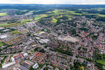 Vue aérienne de Raisins à Weingarten bei Ravensburg dans le département Bade-Wurtemberg, Allemagne