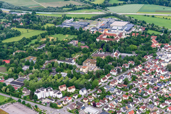 Vue aérienne de St. Peter et Paul, ZfP Südwürttemberg, Hôpital de Weissenau, Département de neurologie à le quartier Weißenau in Ravensburg dans le département Bade-Wurtemberg, Allemagne