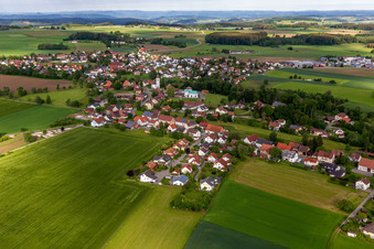 Vue aérienne de Quartier Herdwangen in Herdwangen-Schönach dans le département Bade-Wurtemberg, Allemagne