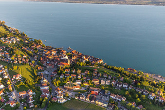 Photographie aérienne de Meersburg dans le département Bade-Wurtemberg, Allemagne