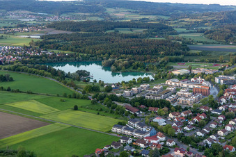 Vue aérienne de Au lac du château à le quartier Mimmenhausen in Salem dans le département Bade-Wurtemberg, Allemagne