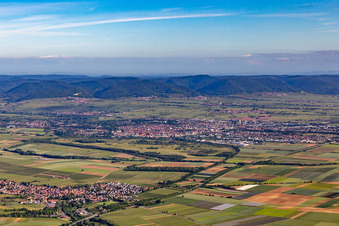 Insheim dans le département Rhénanie-Palatinat, Allemagne vue d'en haut