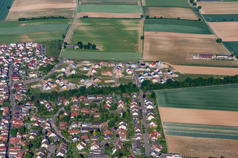 Vue aérienne de Nouvelle zone de développement K2 à Kandel dans le département Rhénanie-Palatinat, Allemagne